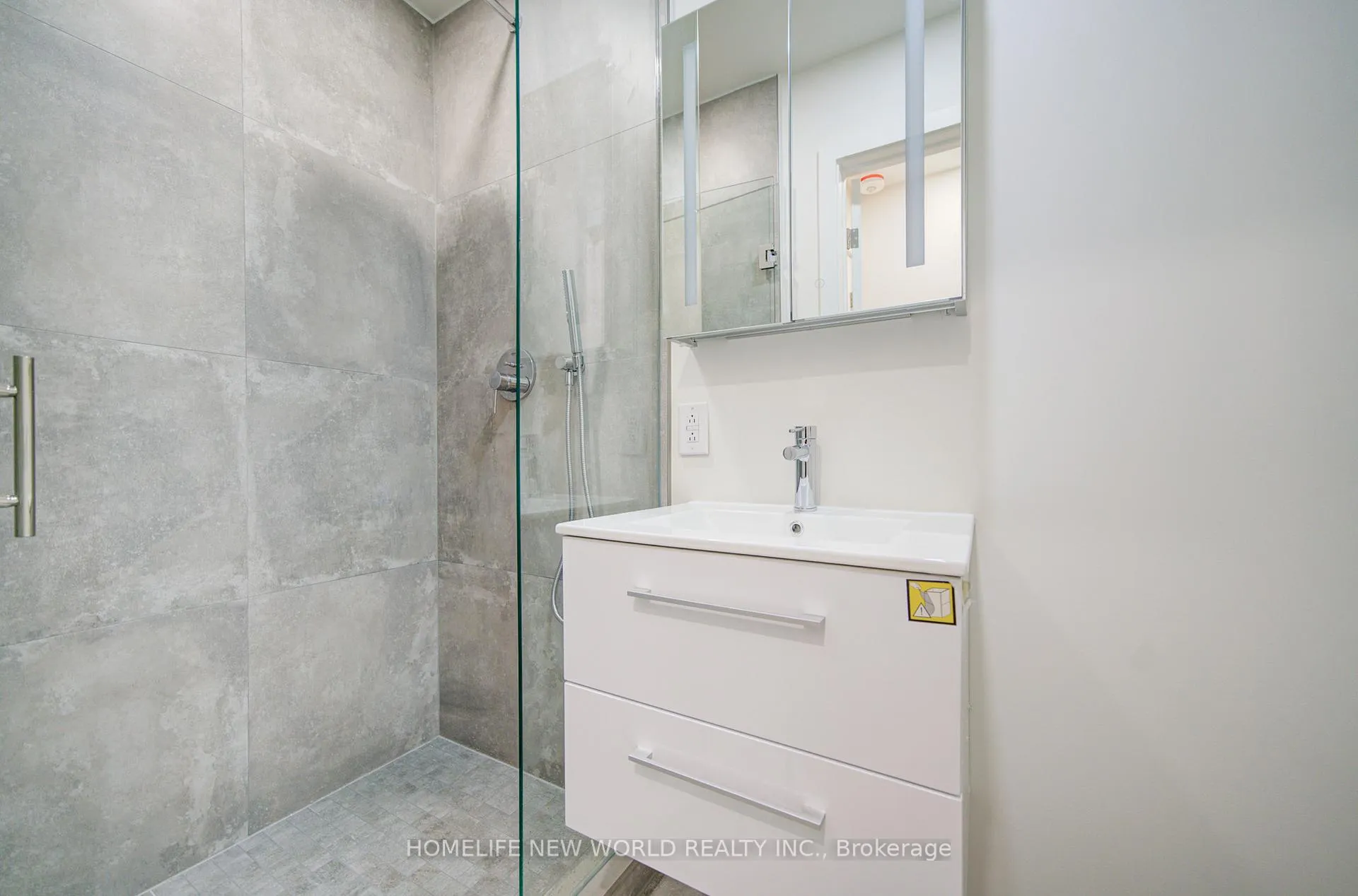 Photo 2 of Unit UNIT 5, 78 Gladstone Avenue, Toronto, Little Portugal — HOMEH