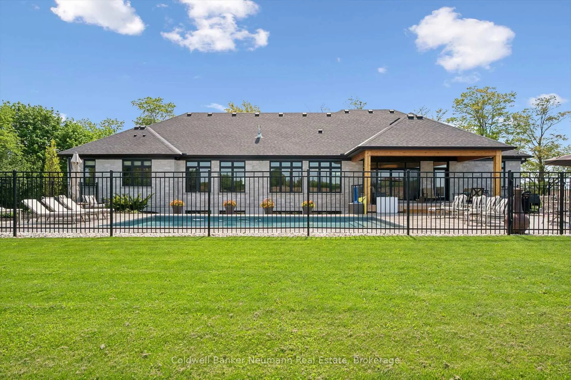 Photo 38 of 5523 Fourth Line, Guelph/Eramosa, Rural Guelph/Eramosa East — HOMEH