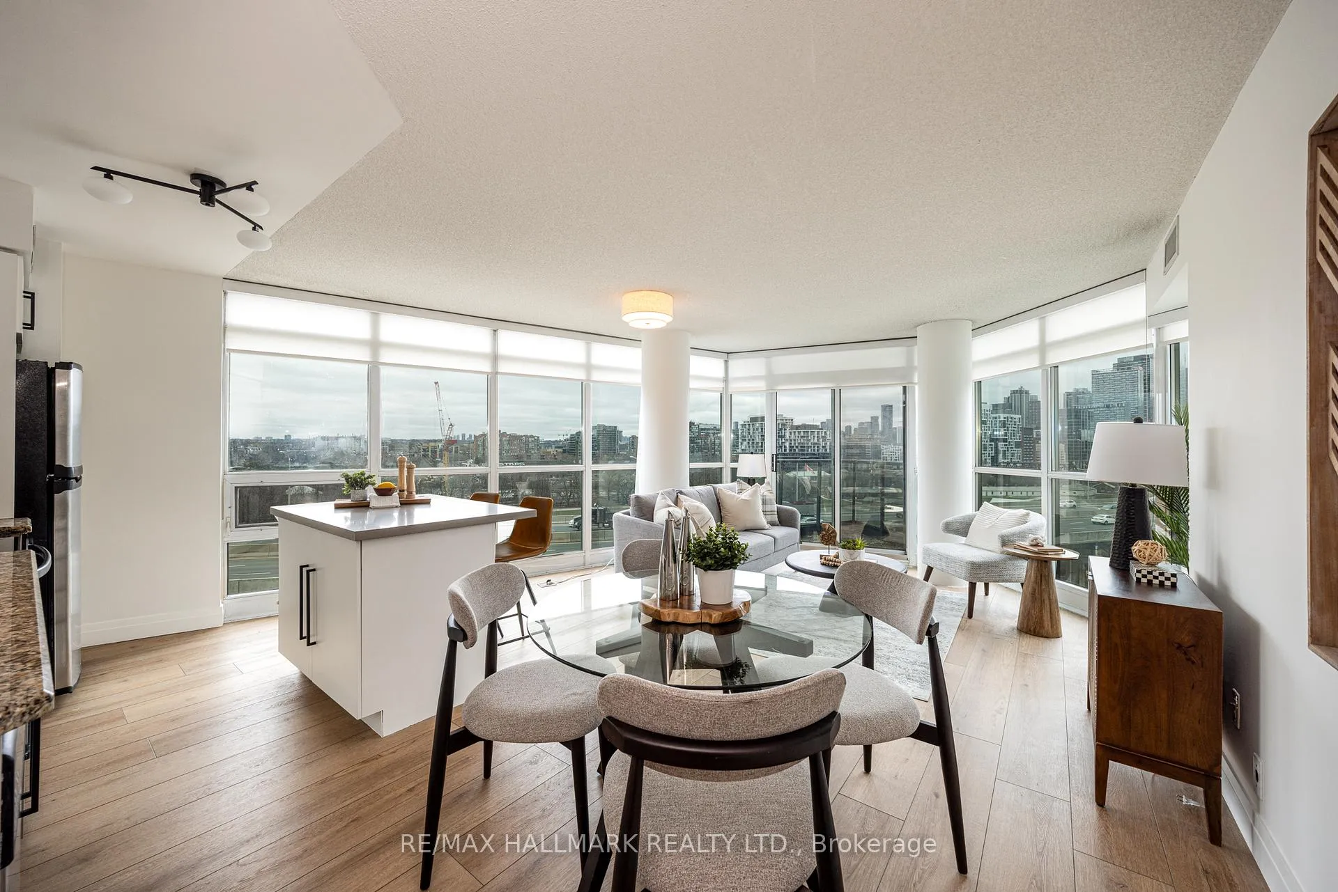 Front of Unit 1120, 231 Fort York Boulevard