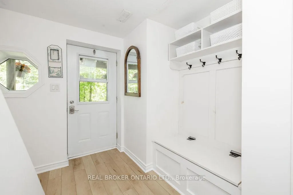 Photo 4 of 63 Huronwoods Drive, Oro-Medonte, Sugarbush — HOMEH