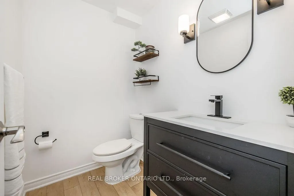 Photo 9 of 63 Huronwoods Drive, Oro-Medonte, Sugarbush — HOMEH