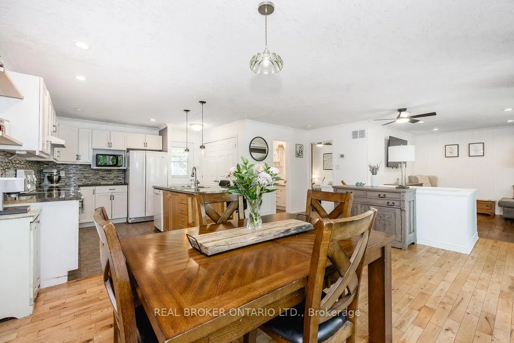 Photo 20 of 63 Huronwoods Drive, Oro-Medonte, Sugarbush — HOMEH