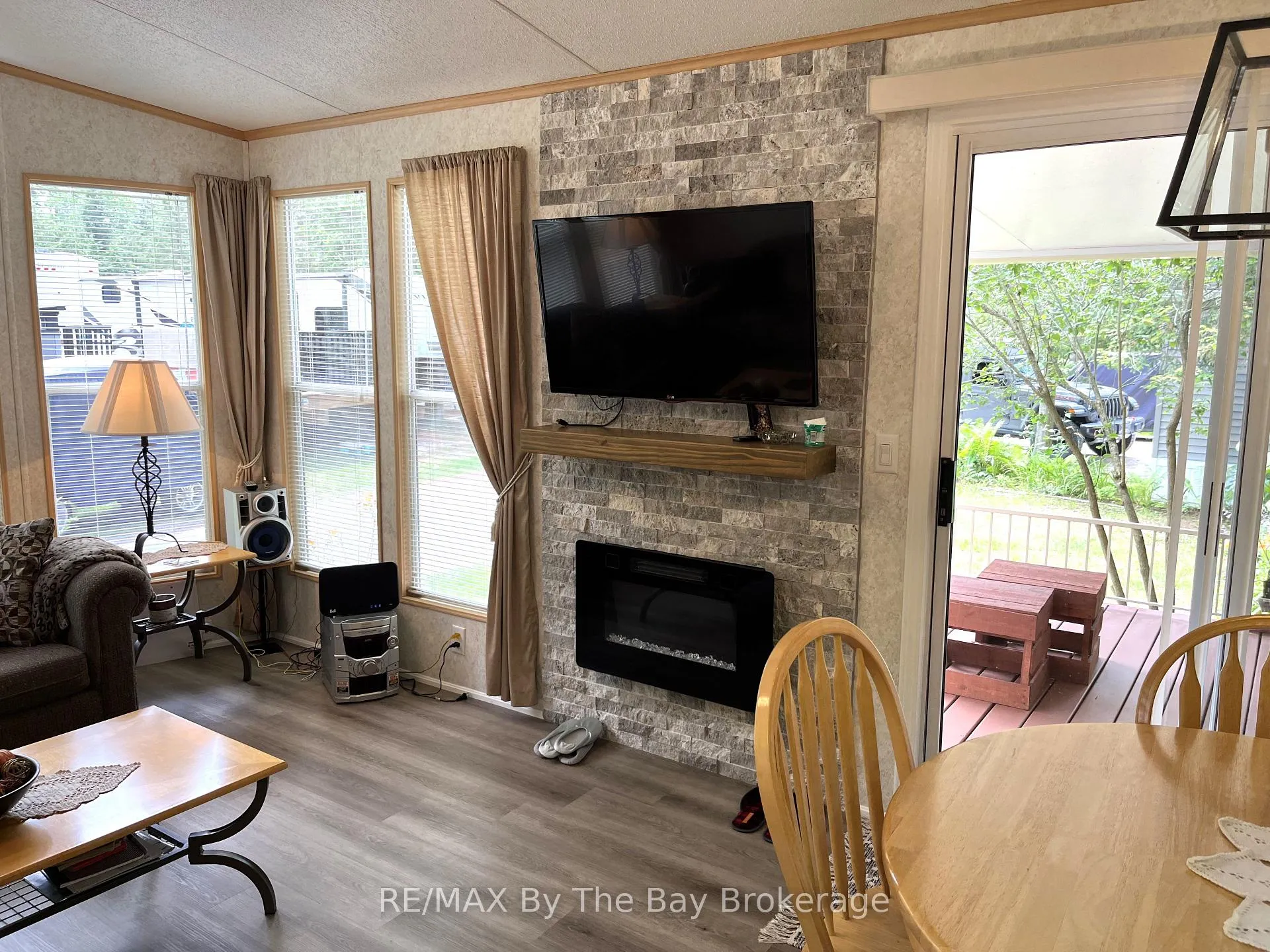 Photo 7 of Unit 247, 85 Theme Park Drive, Wasaga Beach — HOMEH