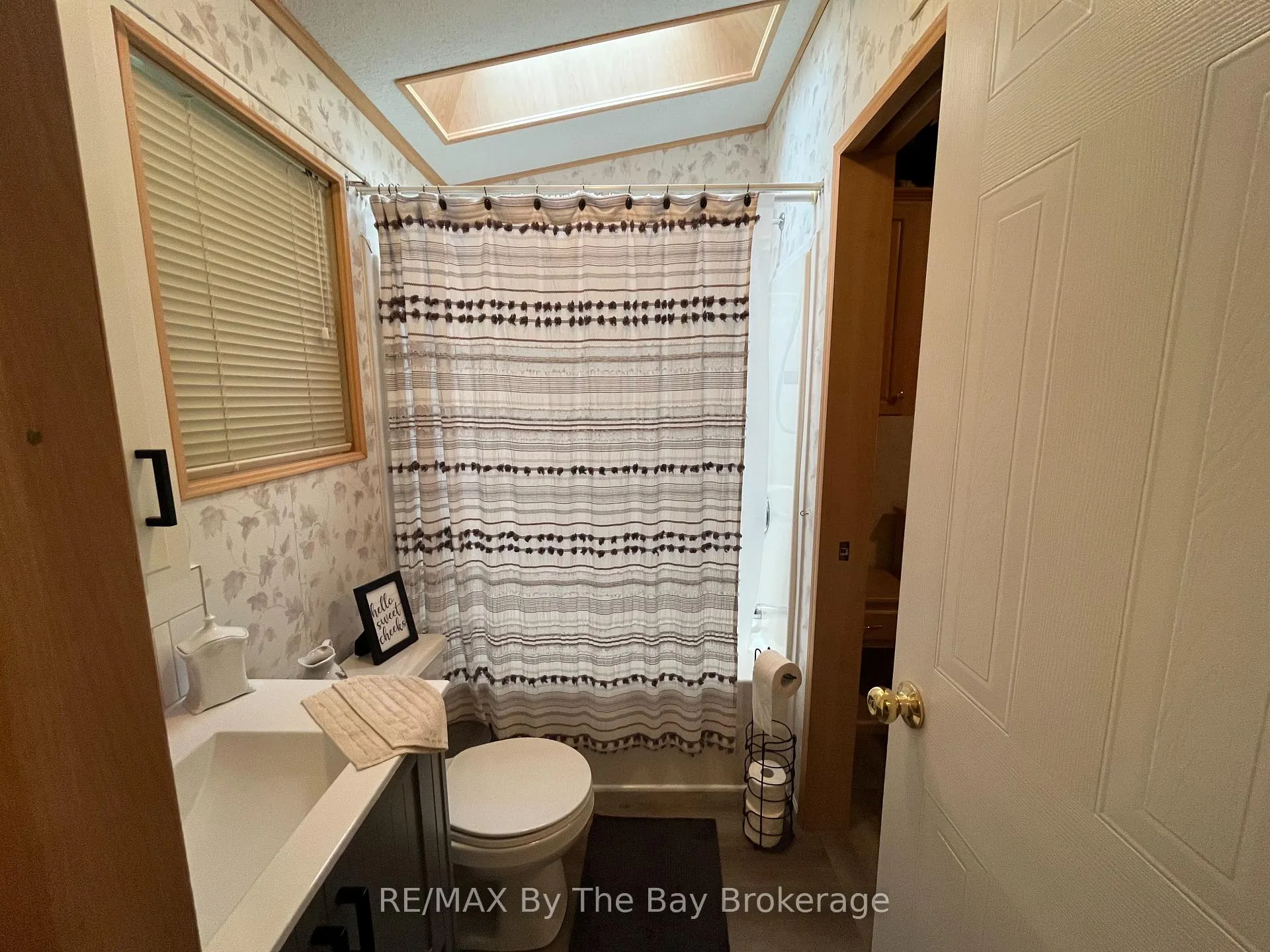 Photo 14 of Unit 247, 85 Theme Park Drive, Wasaga Beach — HOMEH