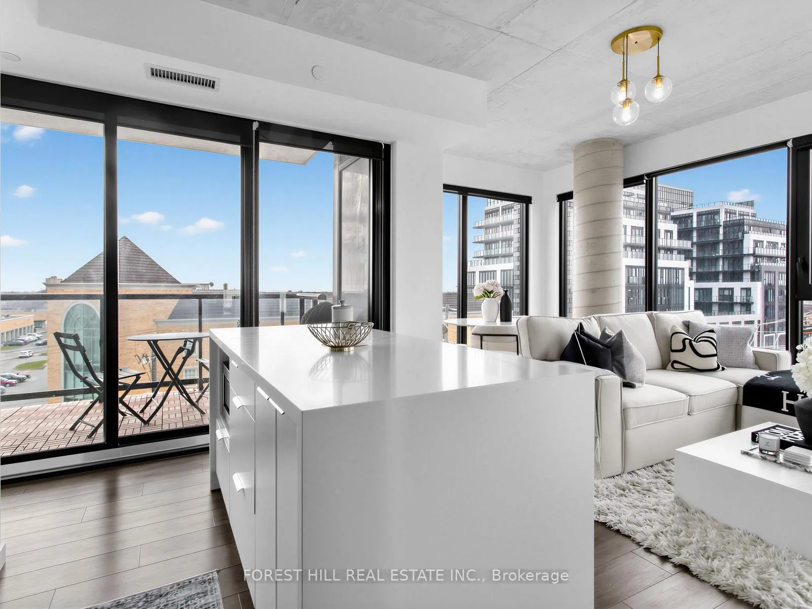 Photo 5 of Unit 519, 7 Smith Crescent, Etobicoke, Stonegate-Queensway — HOMEH