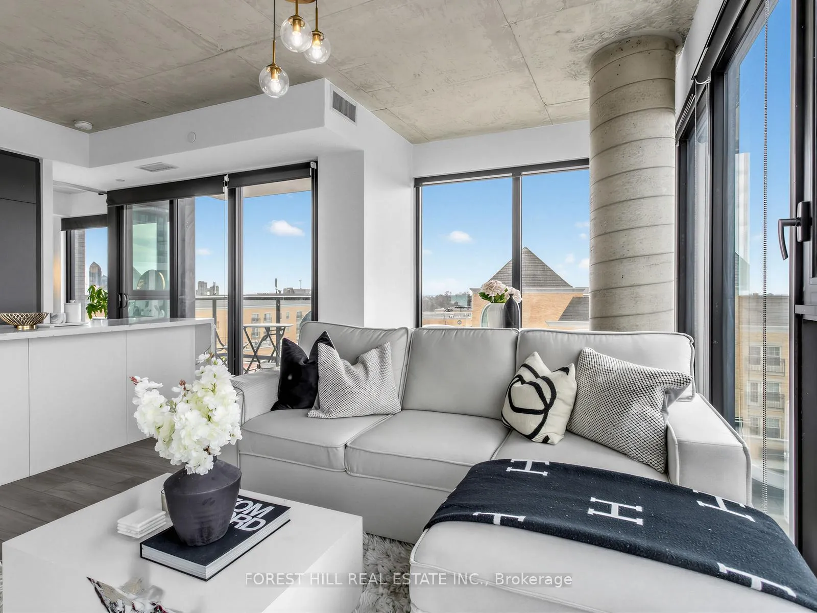 Photo 9 of Unit 519, 7 Smith Crescent, Etobicoke, Stonegate-Queensway — HOMEH