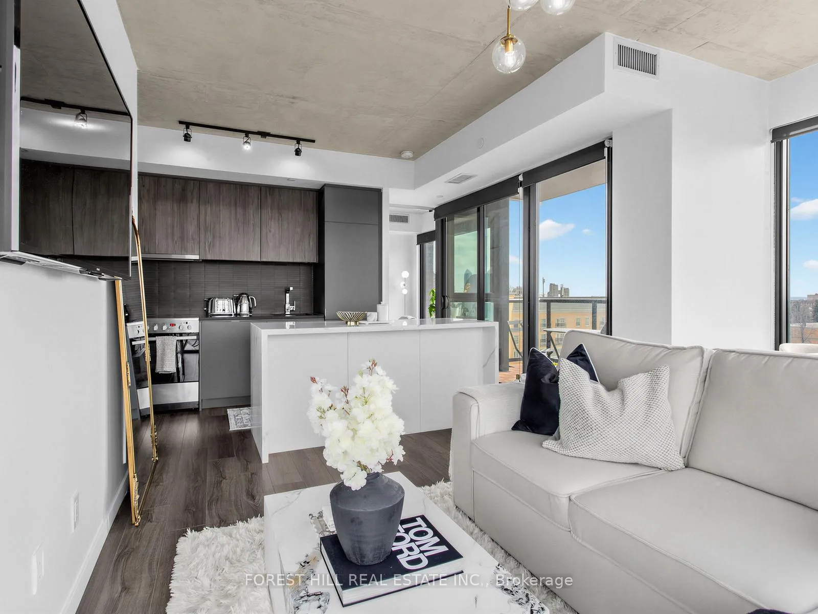 Photo 10 of Unit 519, 7 Smith Crescent, Etobicoke, Stonegate-Queensway — HOMEH