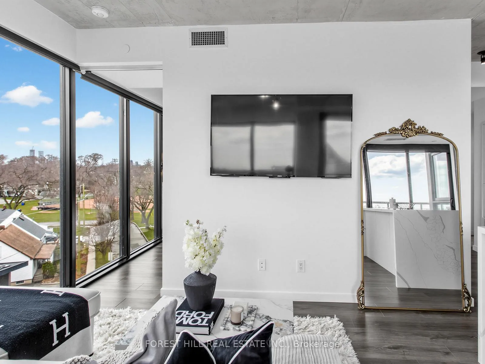Photo 12 of Unit 519, 7 Smith Crescent, Etobicoke, Stonegate-Queensway — HOMEH
