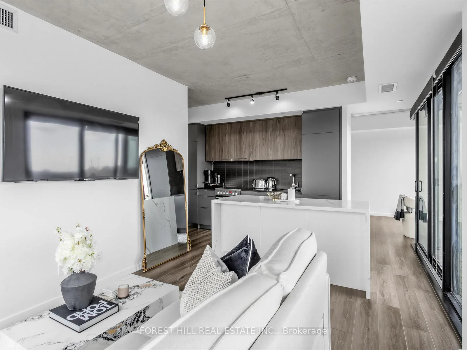 Photo 13 of Unit 519, 7 Smith Crescent, Etobicoke, Stonegate-Queensway — HOMEH