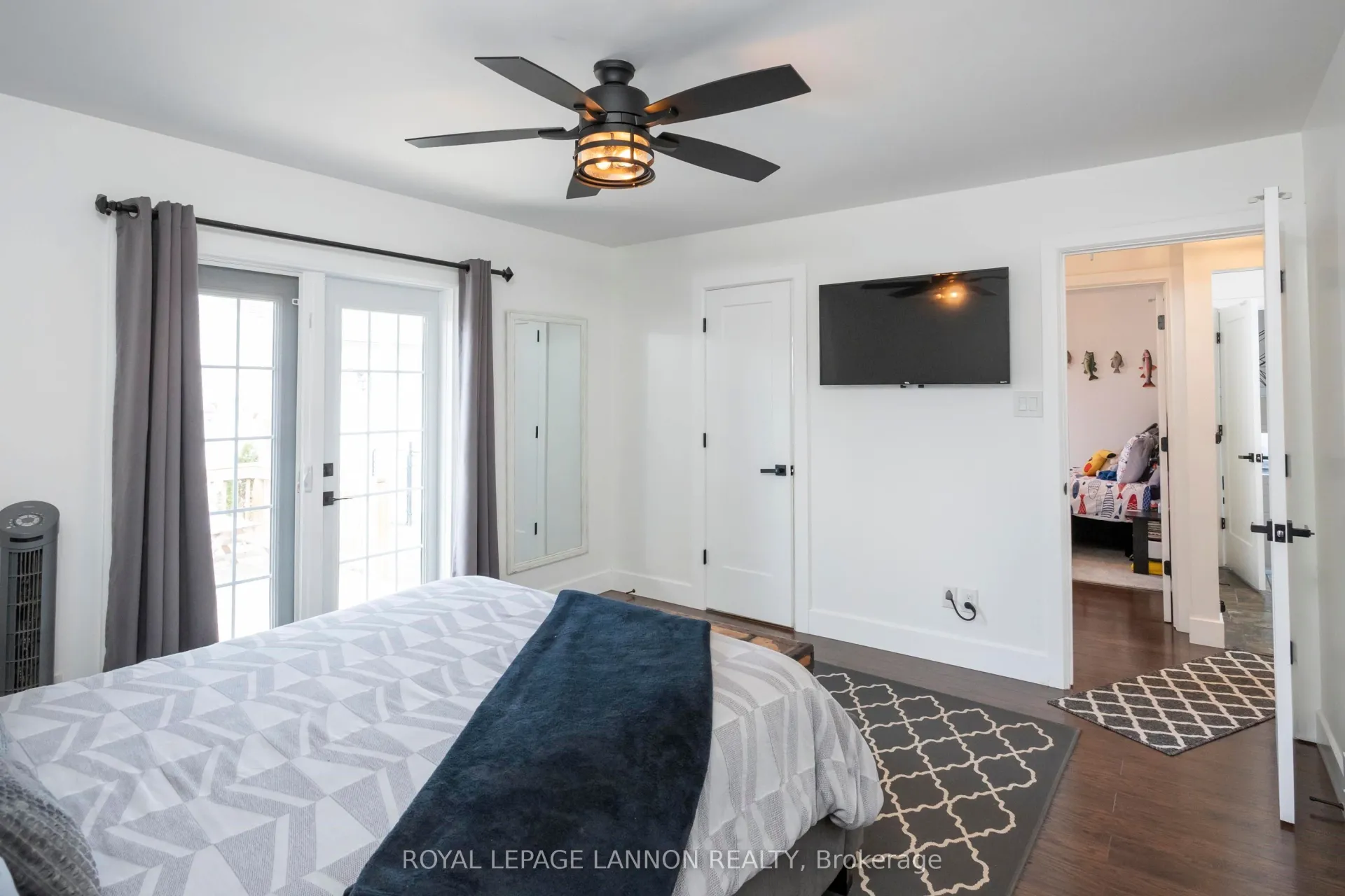 Photo 19 of 148 Nottingham Crescent, Thunder Bay, John Street North — HOMEH
