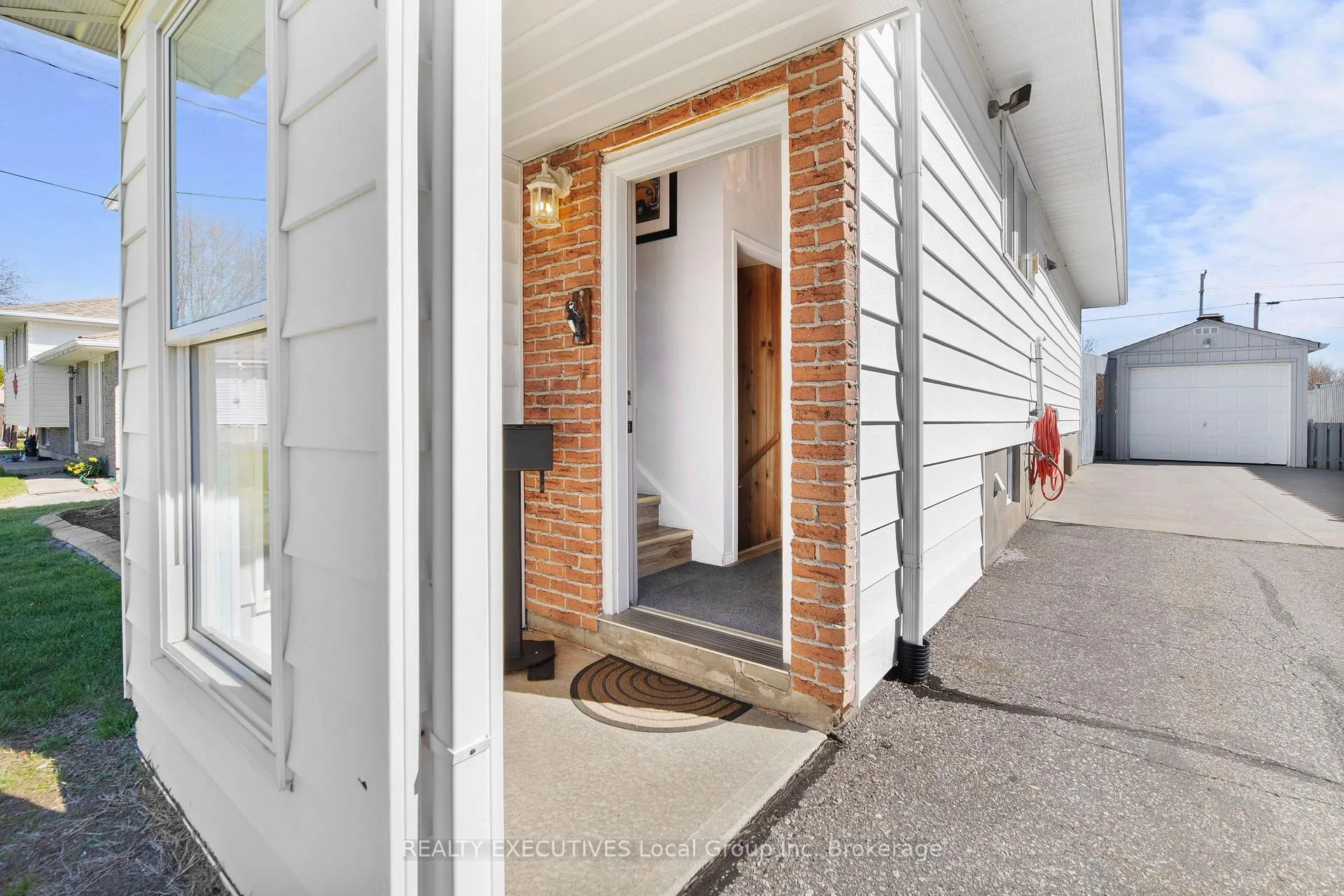 Photo 5 of 18 Van Horne Crescent, North Bay, Ferris — HOMEH