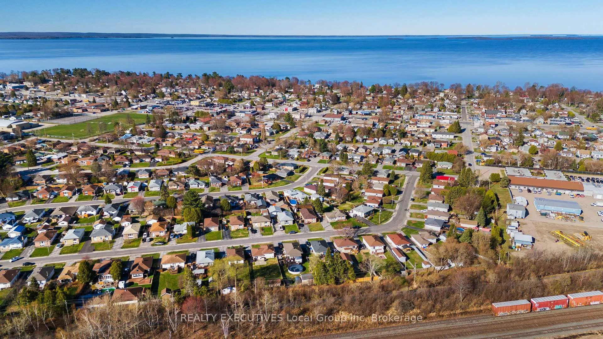 Photo 38 of 18 Van Horne Crescent, North Bay, Ferris — HOMEH