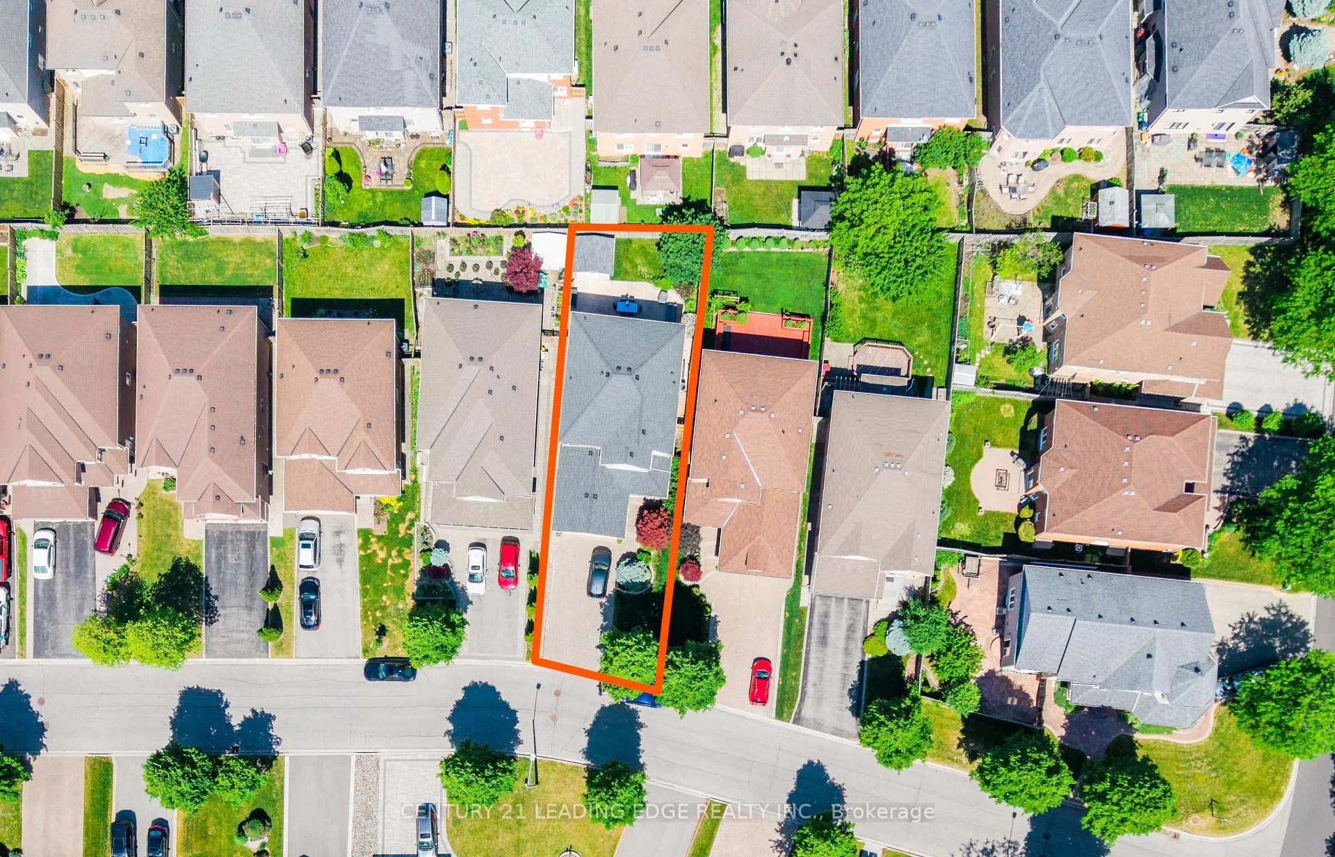 Photo 4 of 145 Quince Crescent, Markham, Rouge River Estates — HOMEH