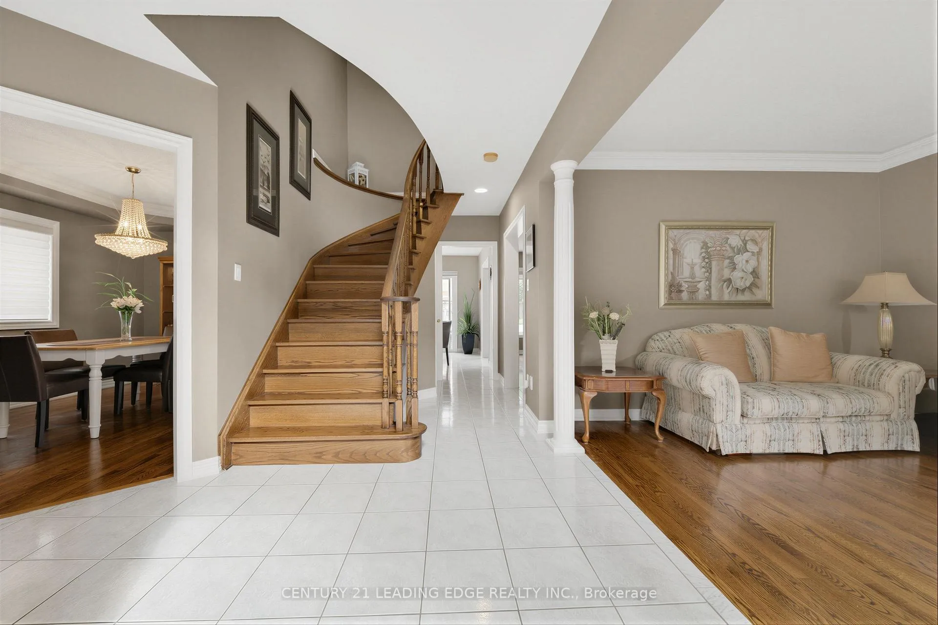 Photo 11 of 145 Quince Crescent, Markham, Rouge River Estates — HOMEH