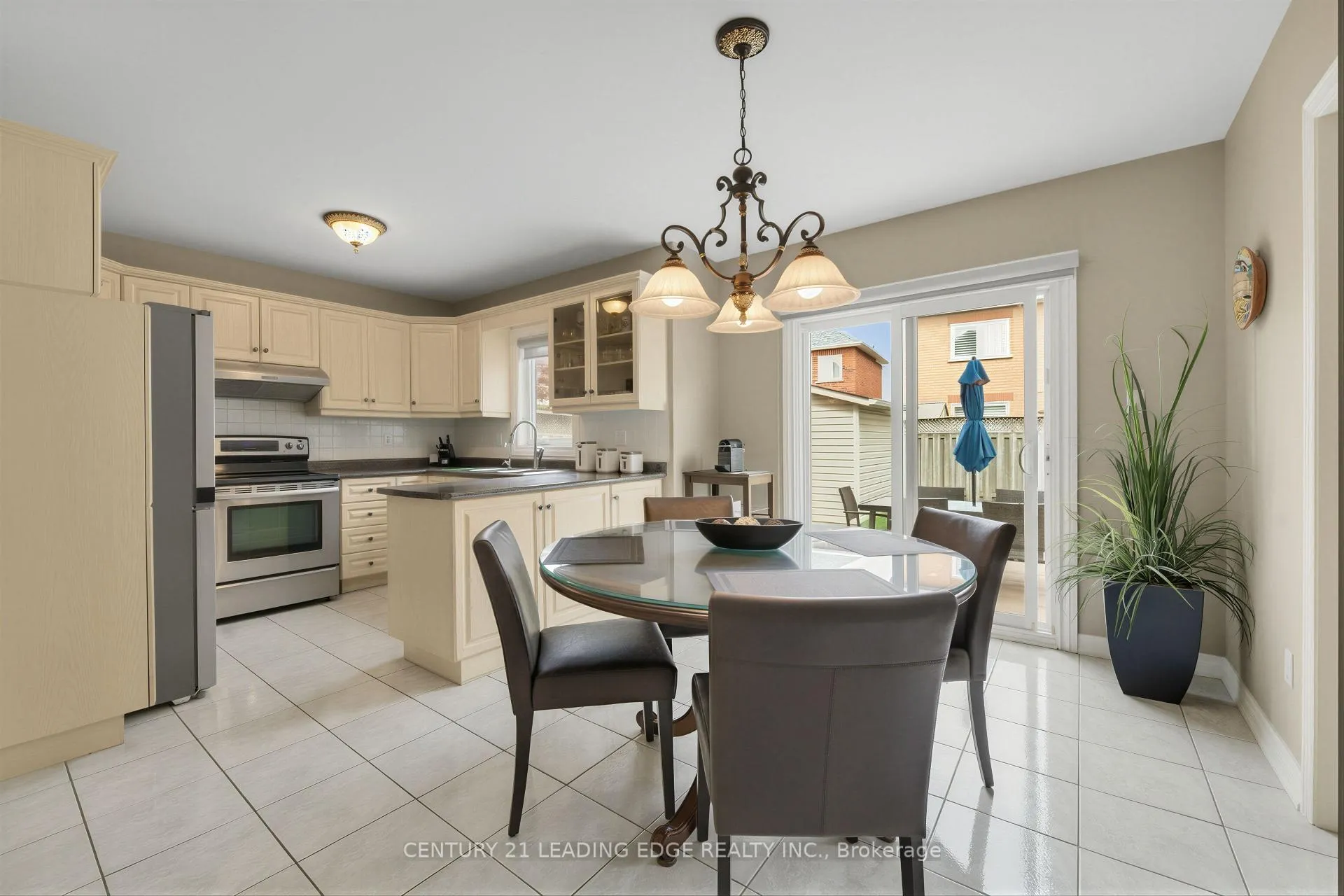 Photo 18 of 145 Quince Crescent, Markham, Rouge River Estates — HOMEH