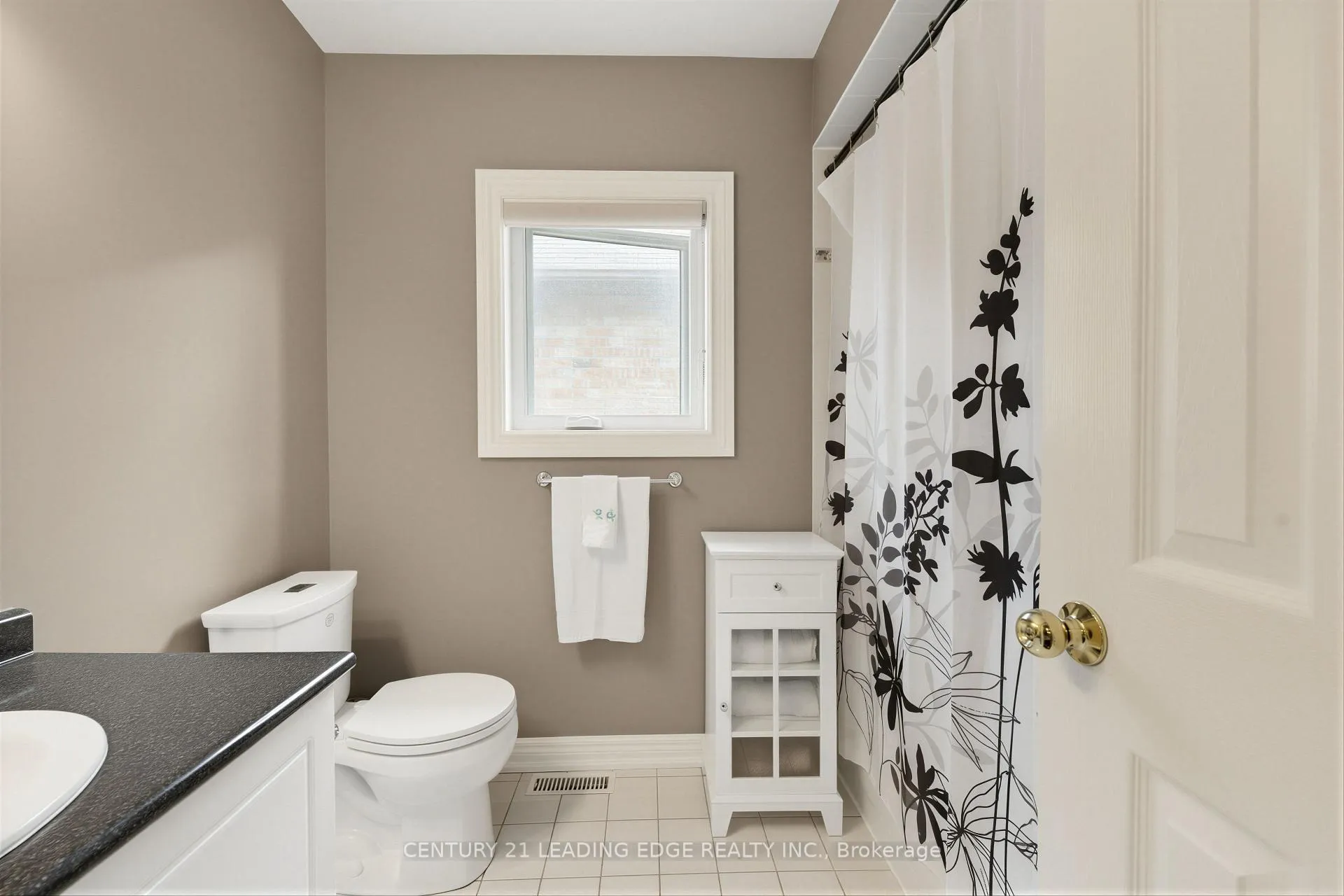 Photo 32 of 145 Quince Crescent, Markham, Rouge River Estates — HOMEH