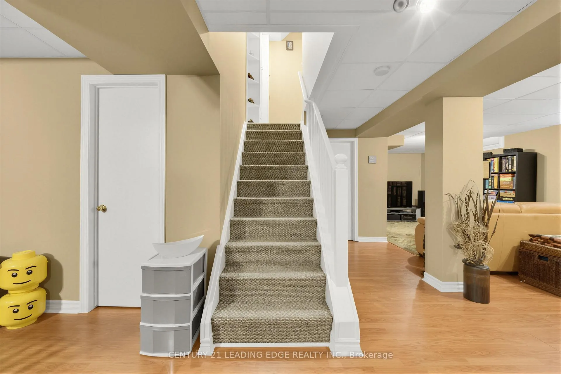 Photo 37 of 145 Quince Crescent, Markham, Rouge River Estates — HOMEH