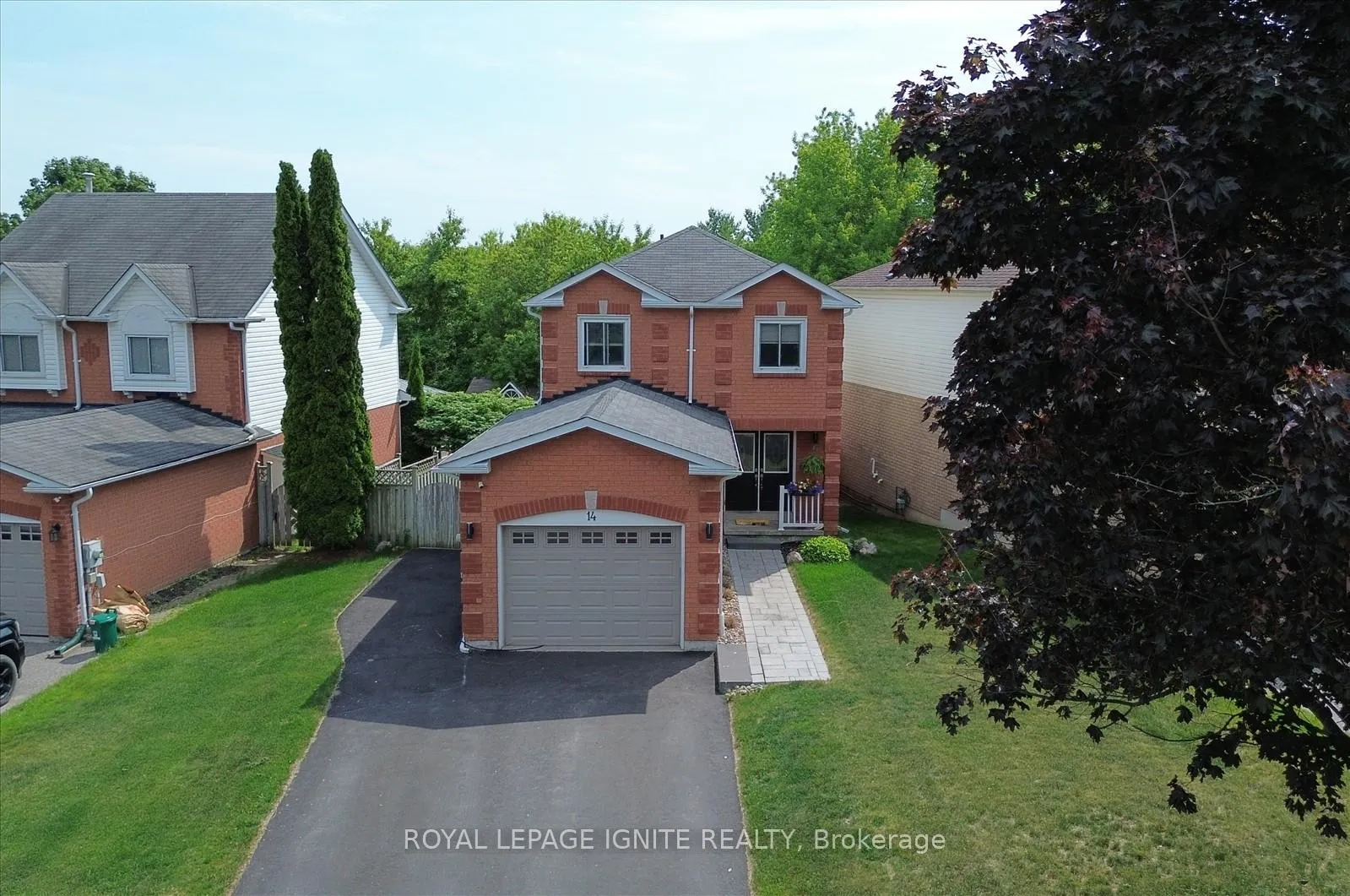 Photo 5 of 14 Elephant Hill Drive, Clarington, Bowmanville — HOMEH