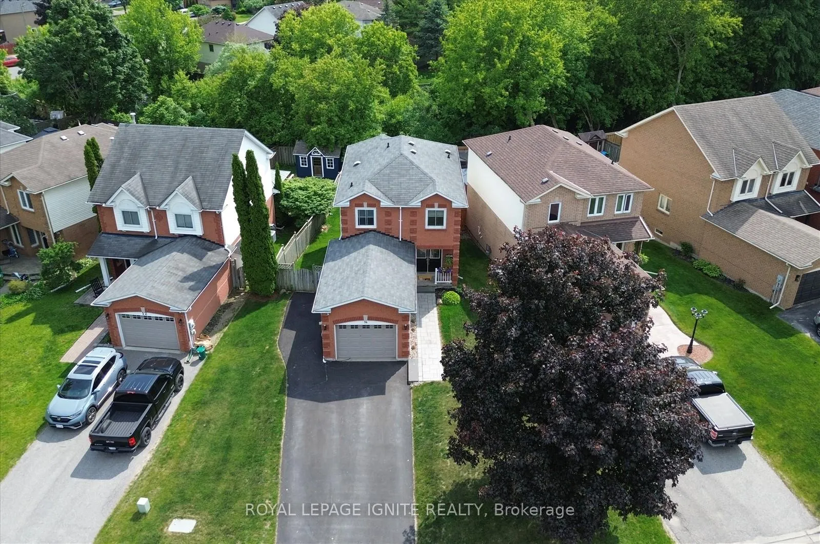 Photo 6 of 14 Elephant Hill Drive, Clarington, Bowmanville — HOMEH