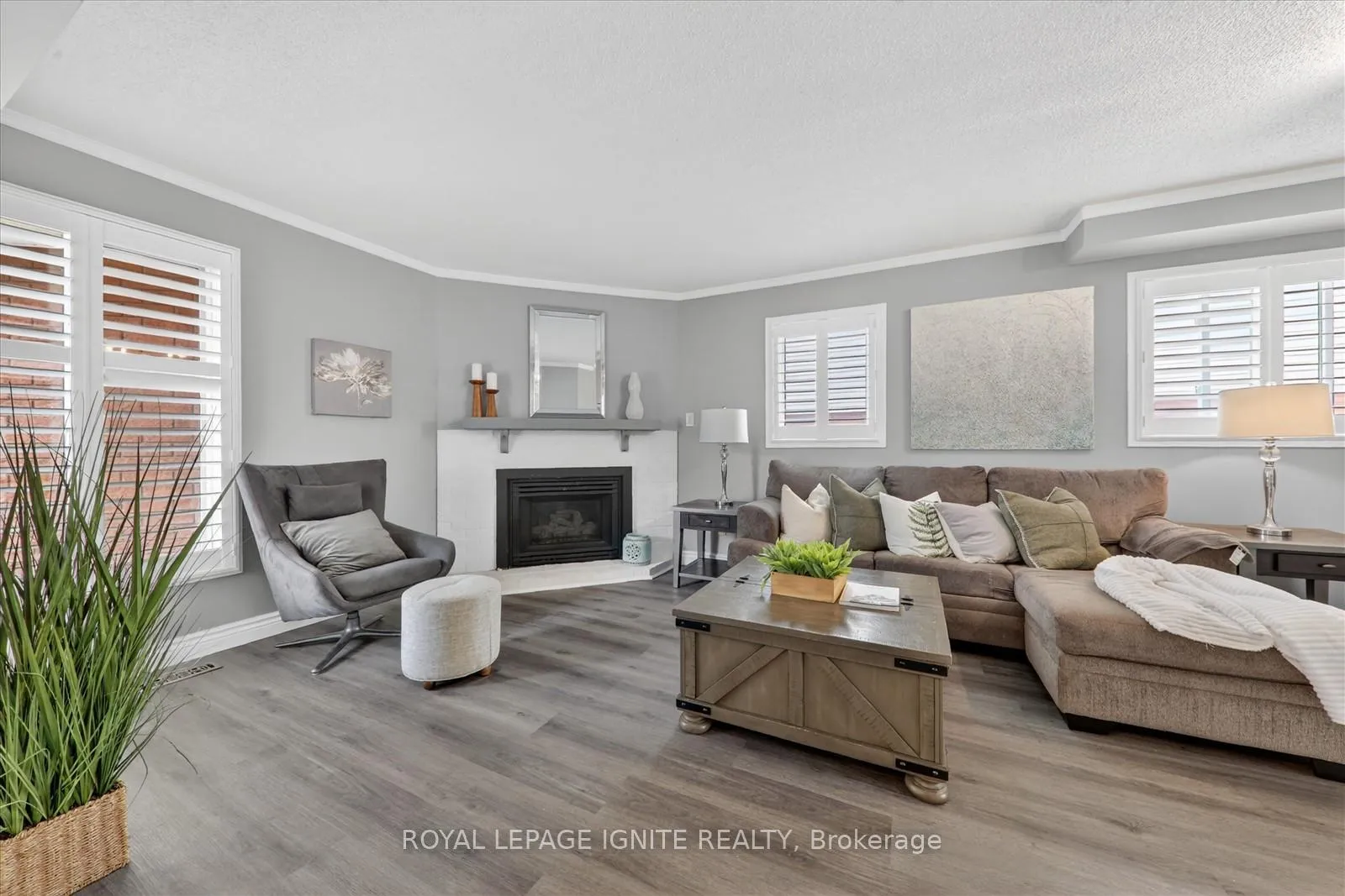 Photo 12 of 14 Elephant Hill Drive, Clarington, Bowmanville — HOMEH