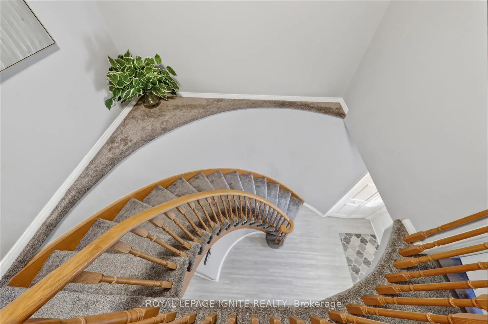 Photo 25 of 14 Elephant Hill Drive, Clarington, Bowmanville — HOMEH