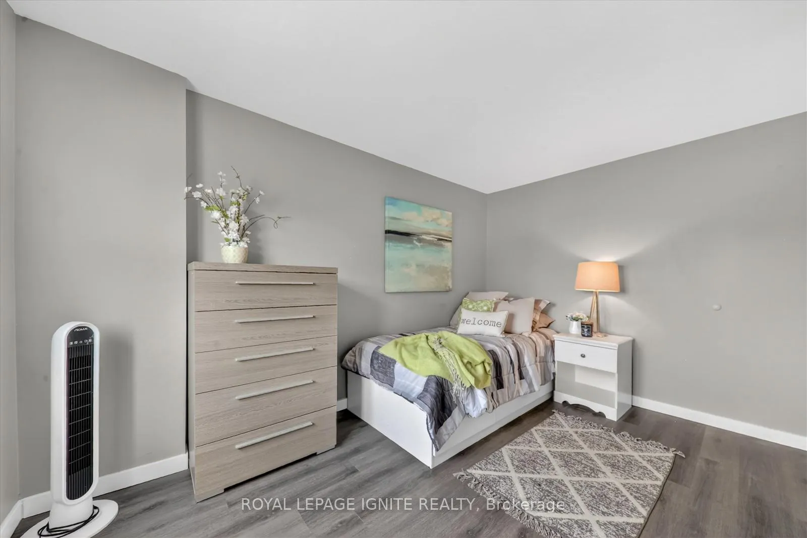 Photo 33 of 14 Elephant Hill Drive, Clarington, Bowmanville — HOMEH