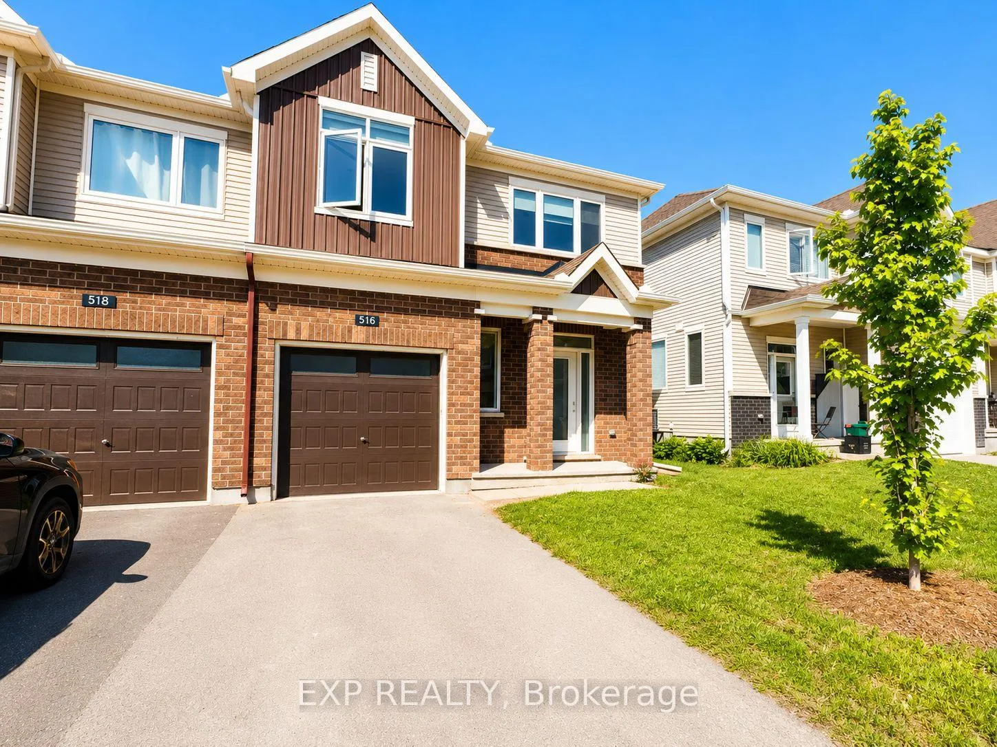 Photo 2 of 516 Loury Row, Ottawa, Chapel Hill South - Orleans Village — HOMEH