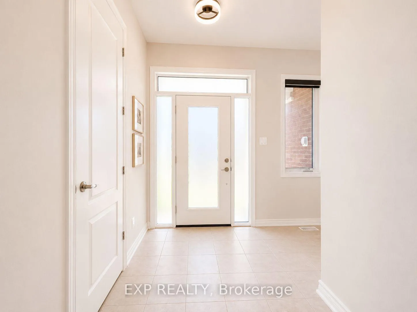 Photo 6 of 516 Loury Row, Ottawa, Chapel Hill South - Orleans Village — HOMEH