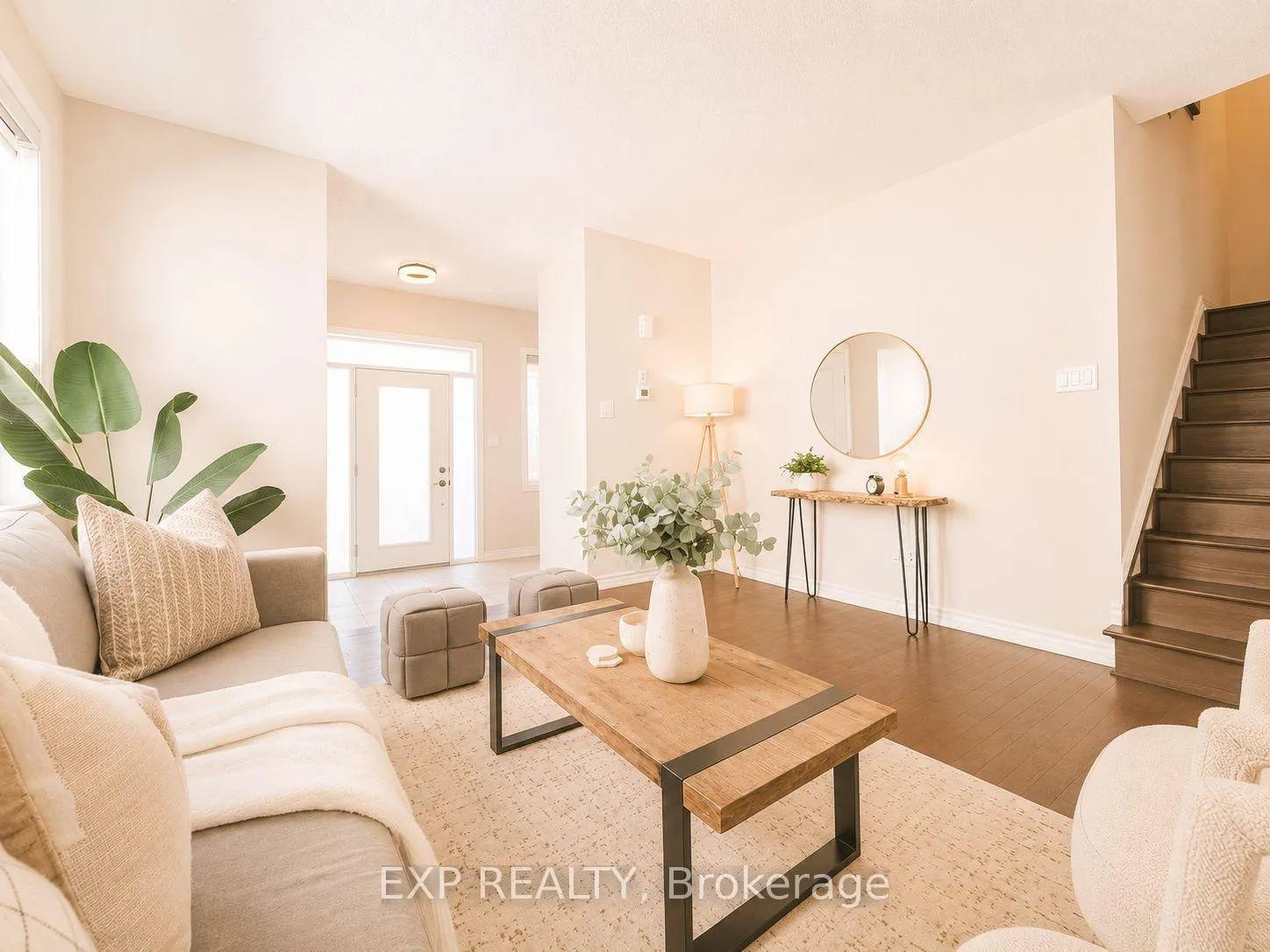 Photo 12 of 516 Loury Row, Ottawa, Chapel Hill South - Orleans Village — HOMEH