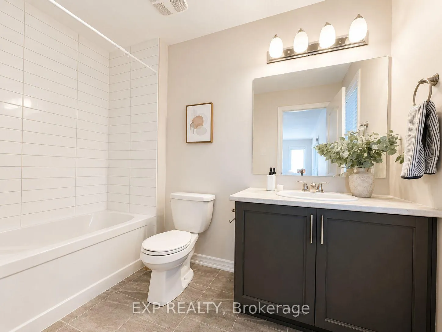 Photo 22 of 516 Loury Row, Ottawa, Chapel Hill South - Orleans Village — HOMEH