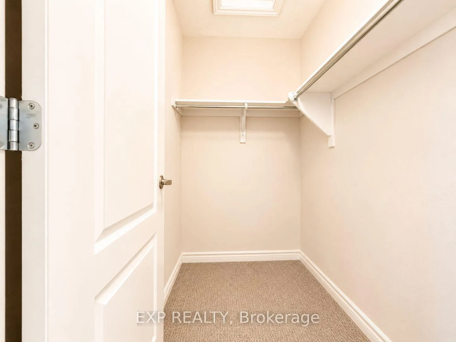 Photo 23 of 516 Loury Row, Ottawa, Chapel Hill South - Orleans Village — HOMEH