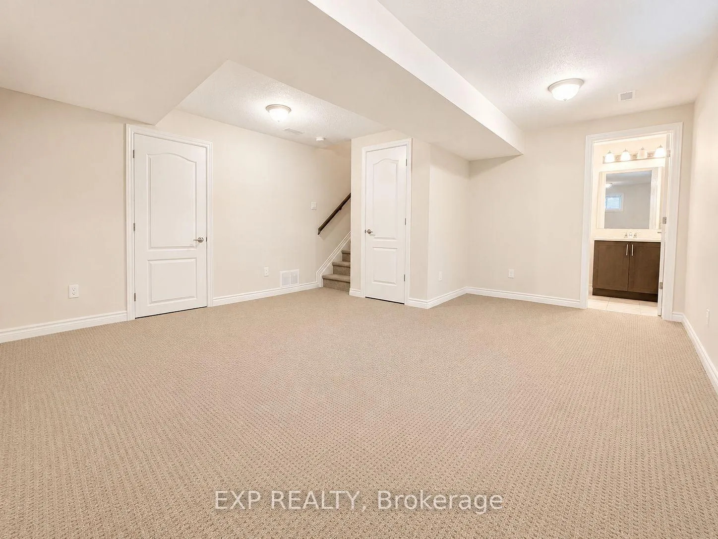 Photo 37 of 516 Loury Row, Ottawa, Chapel Hill South - Orleans Village — HOMEH