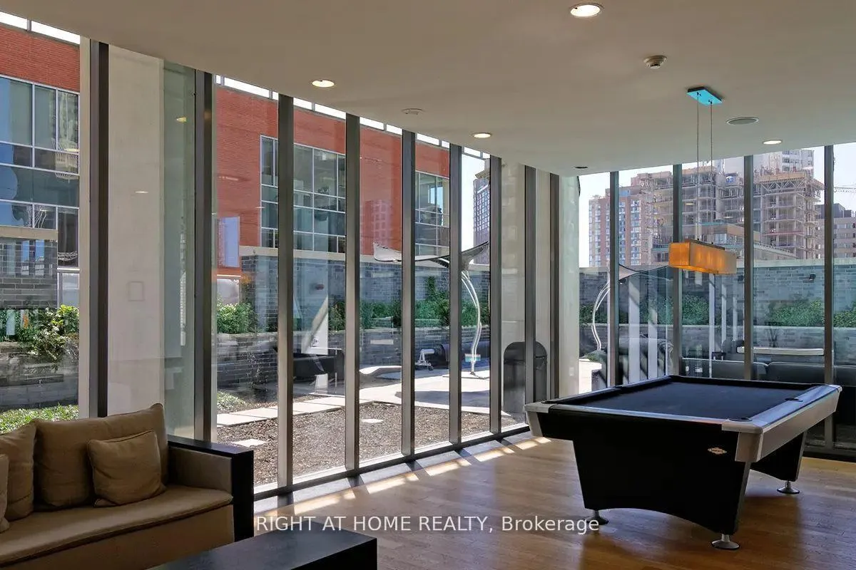 Photo 14 of Unit 1005, 33 Charles Street E, Toronto, Church-Yonge Corridor — HOMEH