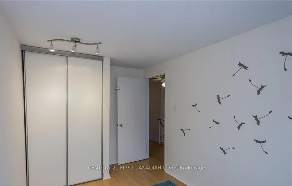 Photo 17 of 1280 Limberlost Road, London, North I — HOMEH