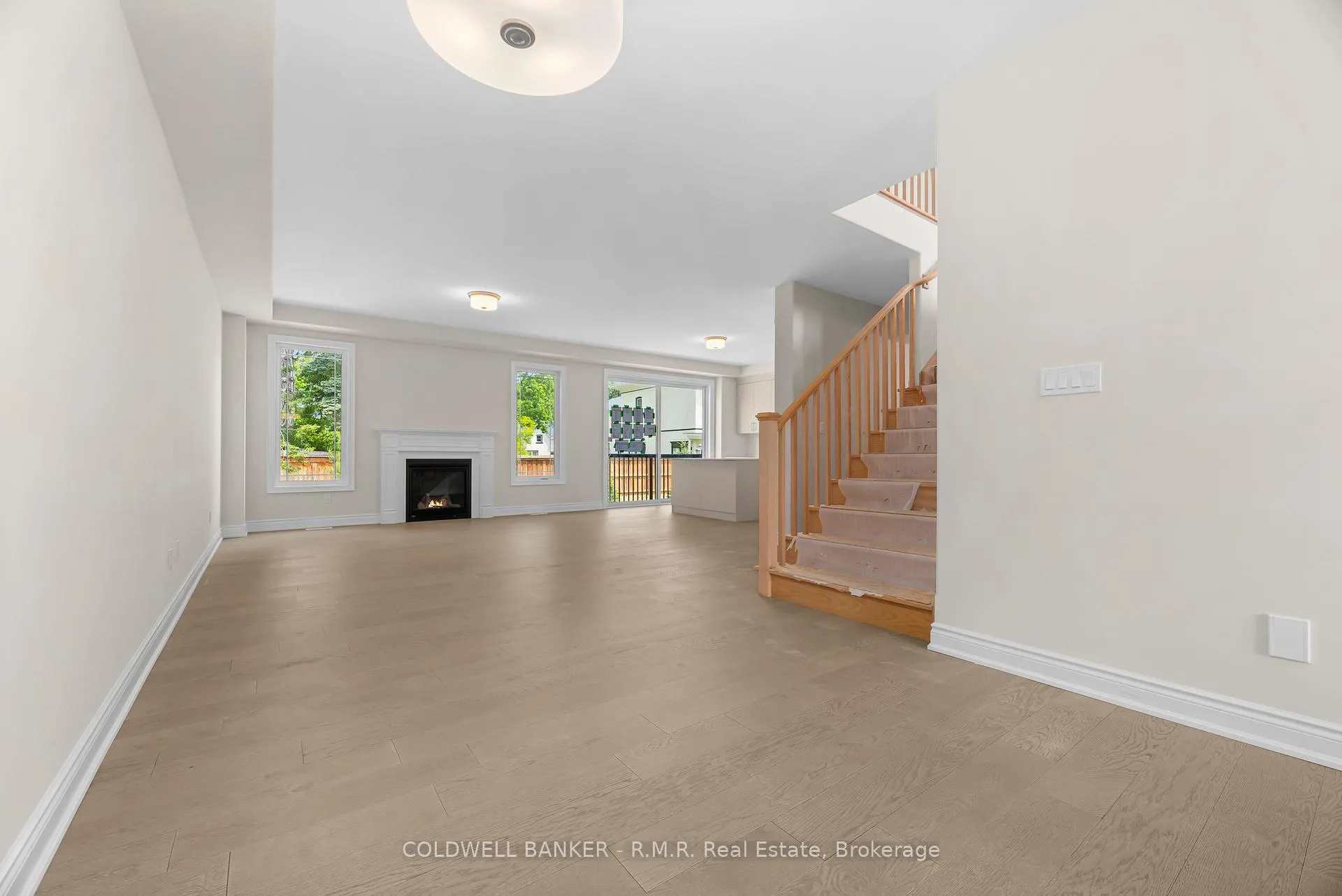 Photo 6 of Unit Unit B, 430 Orchard Avenue, Cobourg — HOMEH
