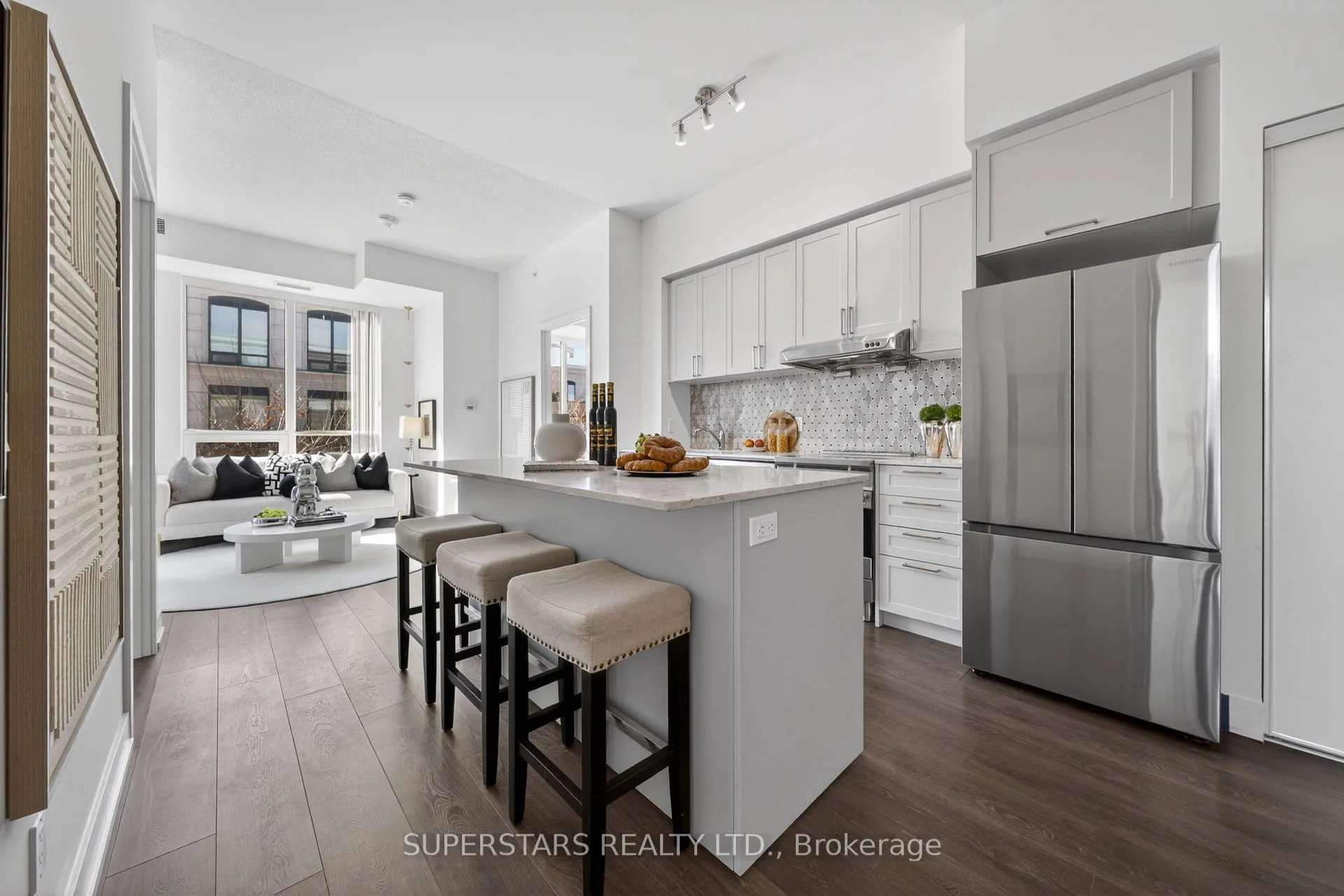 Photo 5 of Unit 817, 278 Buchanan Drive, Markham, Unionville — HOMEH