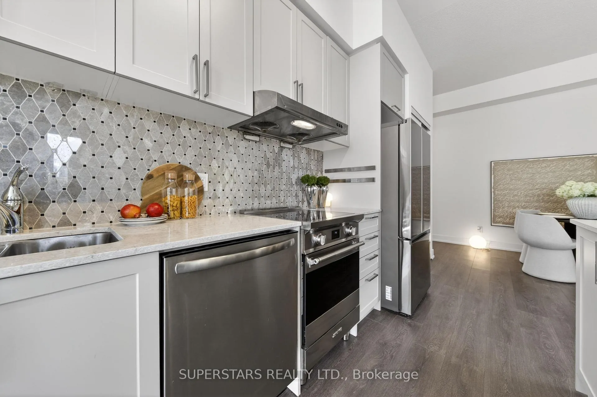 Photo 8 of Unit 817, 278 Buchanan Drive, Markham, Unionville — HOMEH