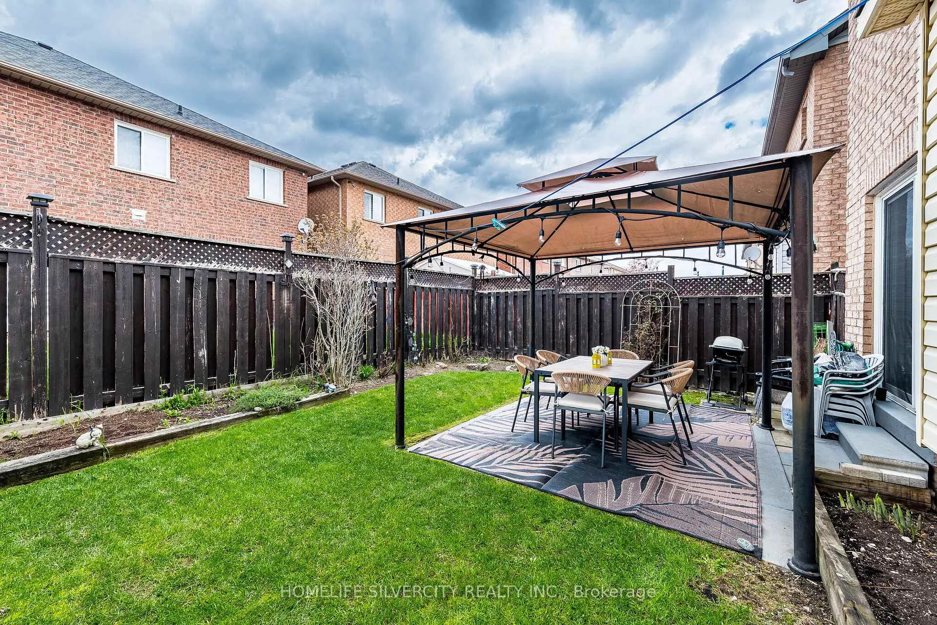 Photo 49 of 32 Continental Road, Brampton, Fletcher's Meadow — HOMEH