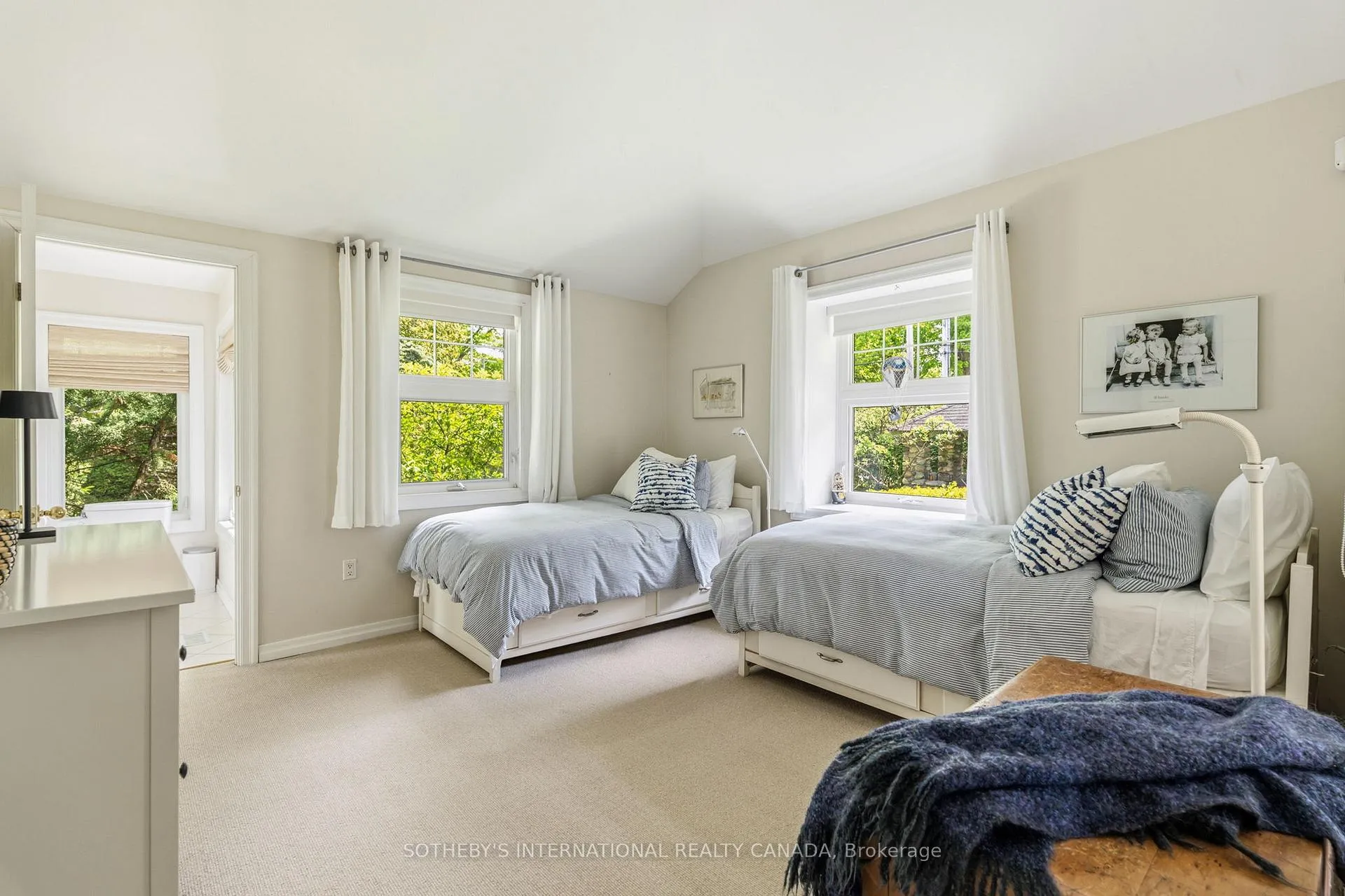 Photo 19 of 30 Hedge Road, Georgina, Sutton & Jackson's Point — HOMEH