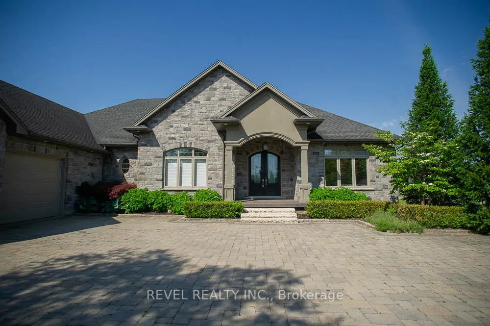 Photo 5 of 29 Westlake Boulevard, Brantford, Empire South — HOMEH