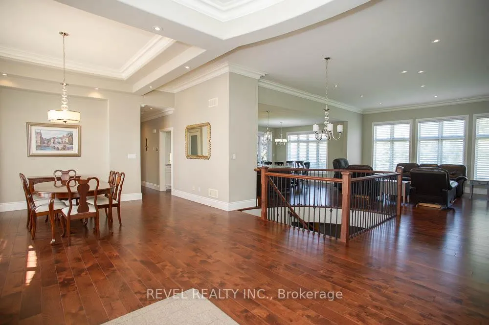 Photo 8 of 29 Westlake Boulevard, Brantford, Empire South — HOMEH