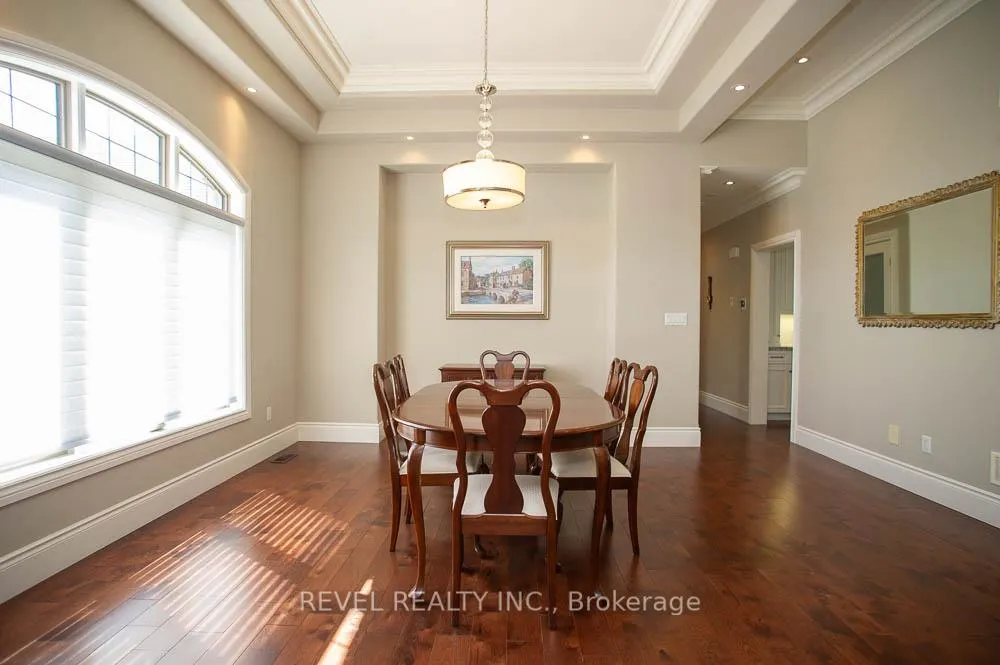 Photo 10 of 29 Westlake Boulevard, Brantford, Empire South — HOMEH