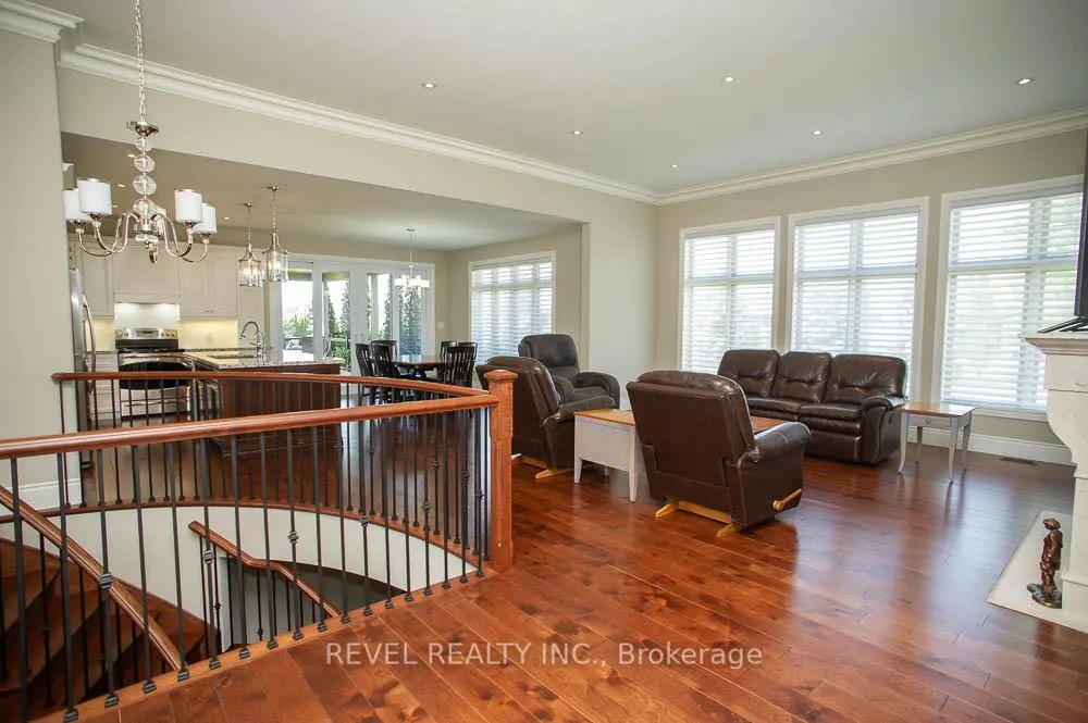 Photo 12 of 29 Westlake Boulevard, Brantford, Empire South — HOMEH