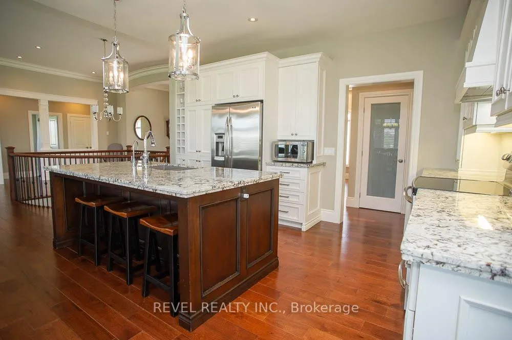 Photo 16 of 29 Westlake Boulevard, Brantford, Empire South — HOMEH