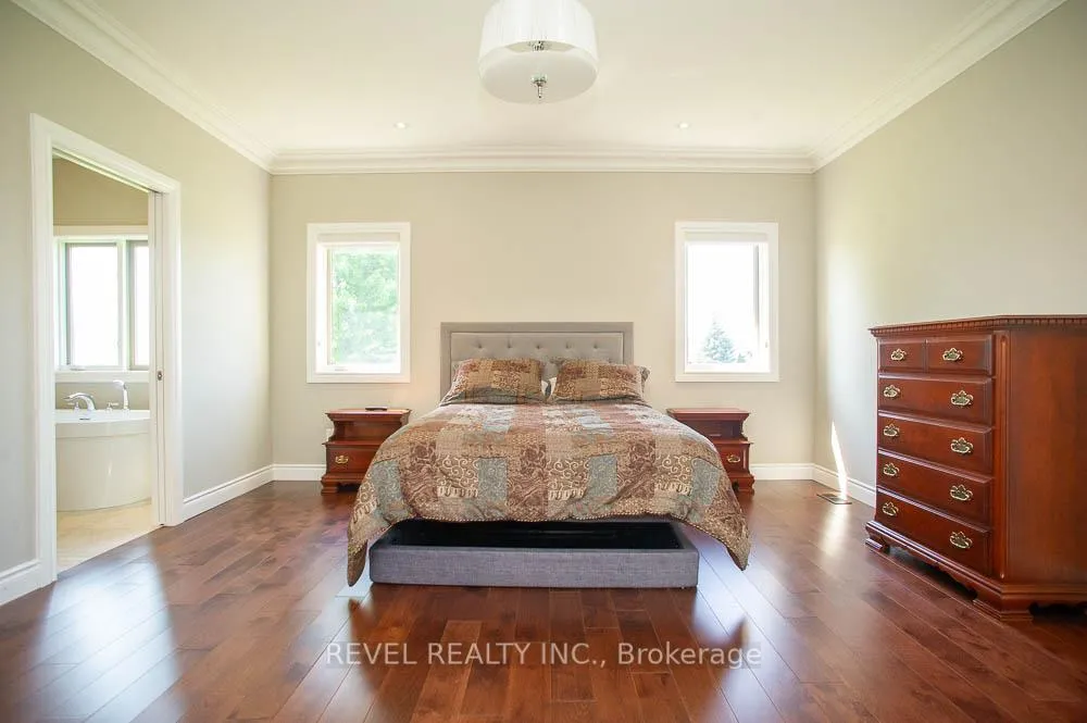 Photo 22 of 29 Westlake Boulevard, Brantford, Empire South — HOMEH