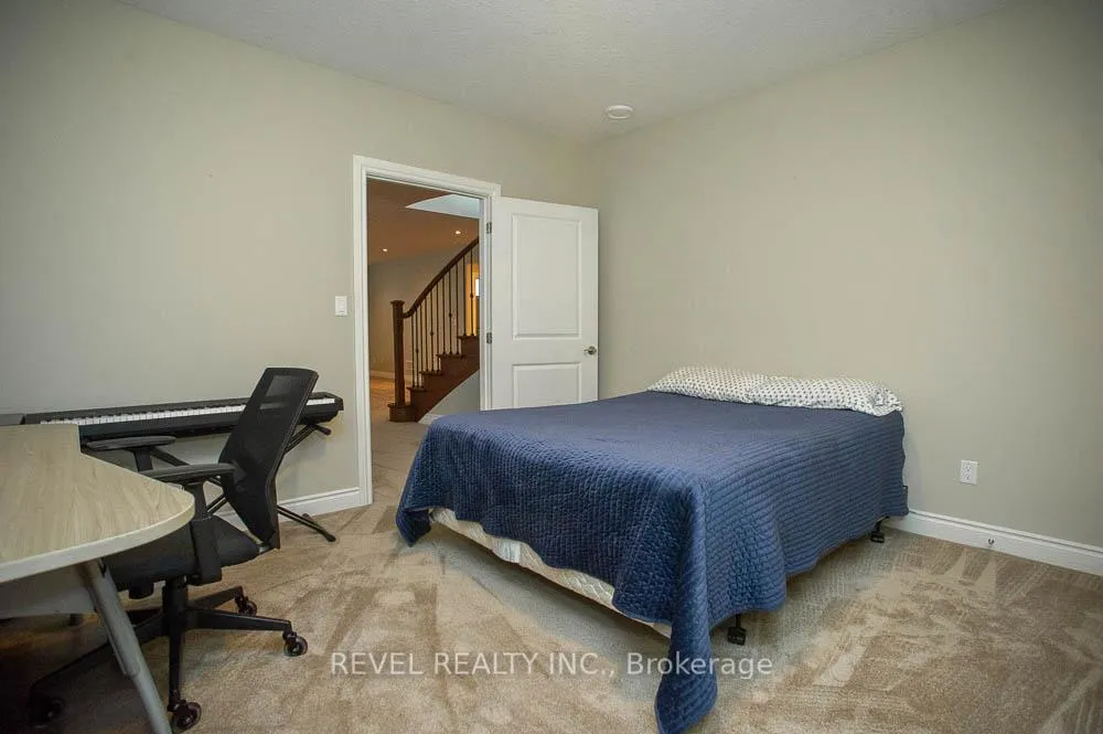 Photo 34 of 29 Westlake Boulevard, Brantford, Empire South — HOMEH