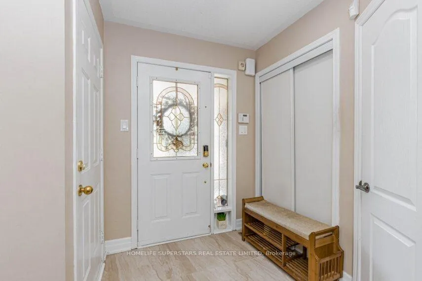 Photo 4 of 50 Culture Crescent, Brampton, Fletcher's Creek Village — HOMEH