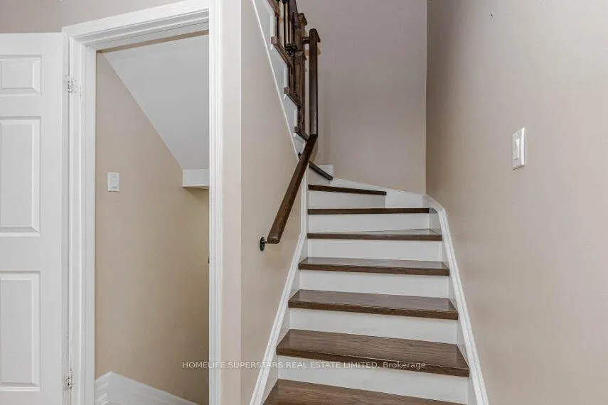 Photo 18 of 50 Culture Crescent, Brampton, Fletcher's Creek Village — HOMEH