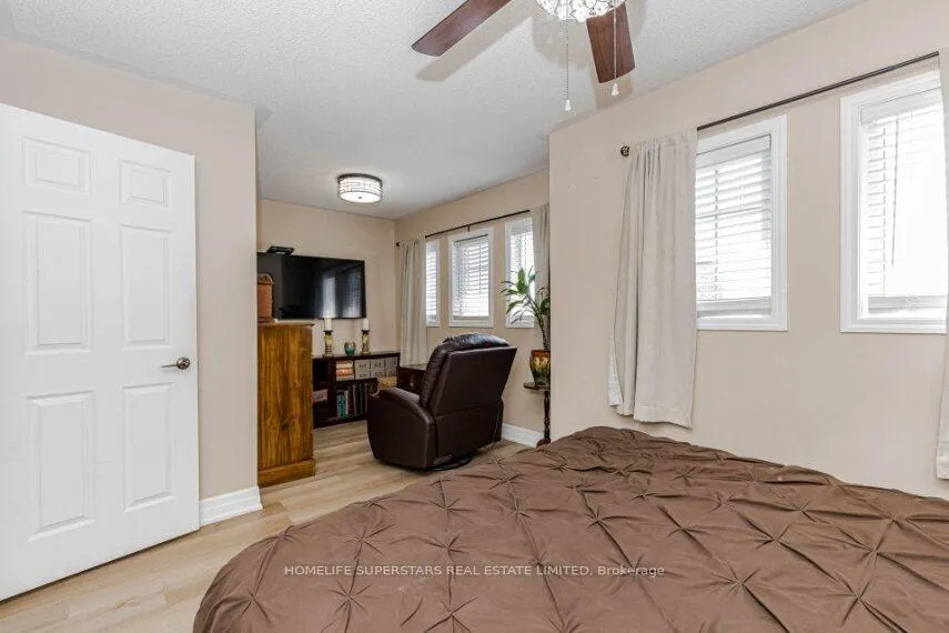 Photo 20 of 50 Culture Crescent, Brampton, Fletcher's Creek Village — HOMEH