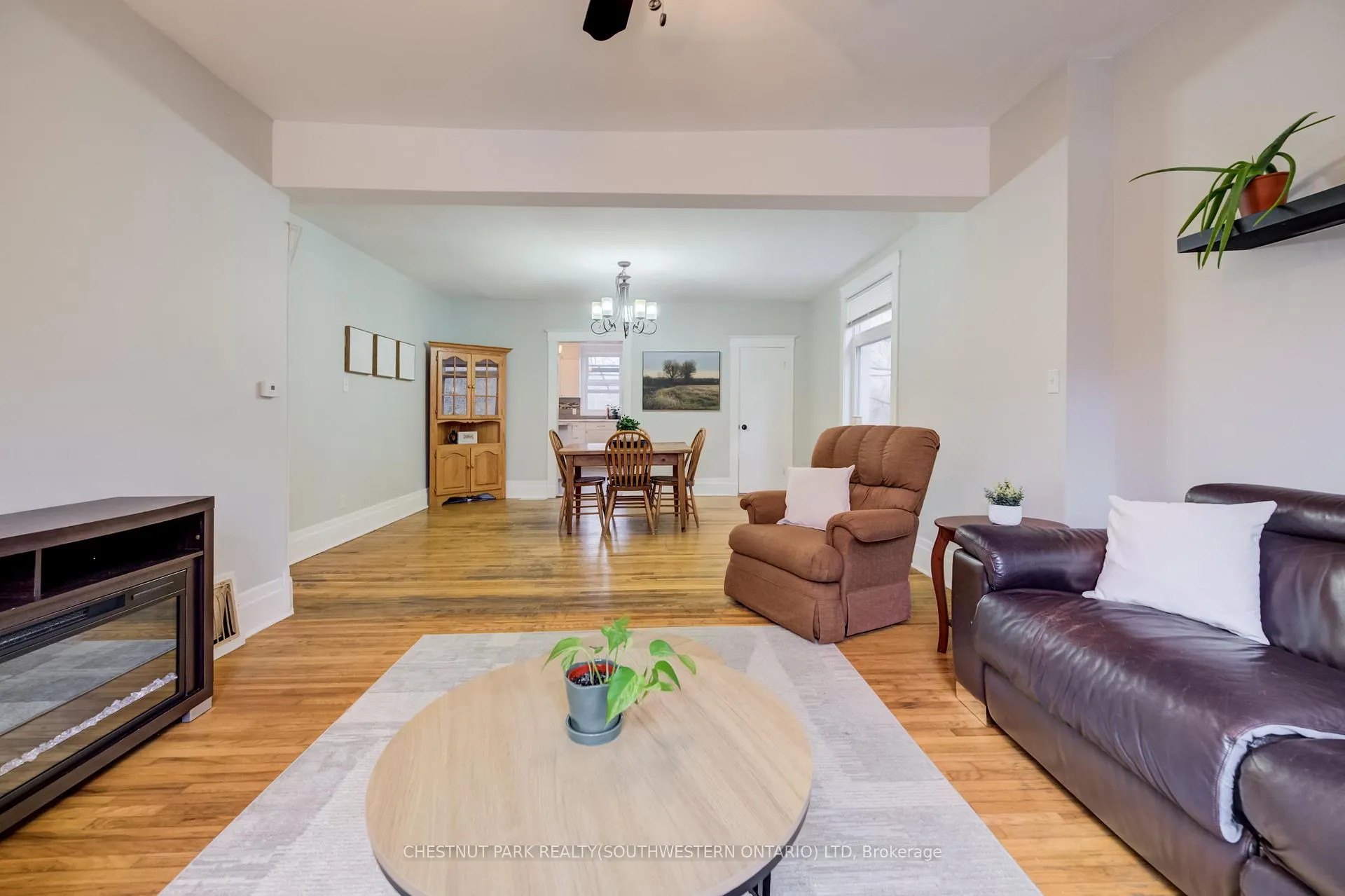 Photo 9 of 25 John Street, Cambridge, St. Andrews Estates — HOMEH